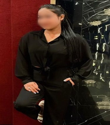 Anushka escort in Hinjewadi